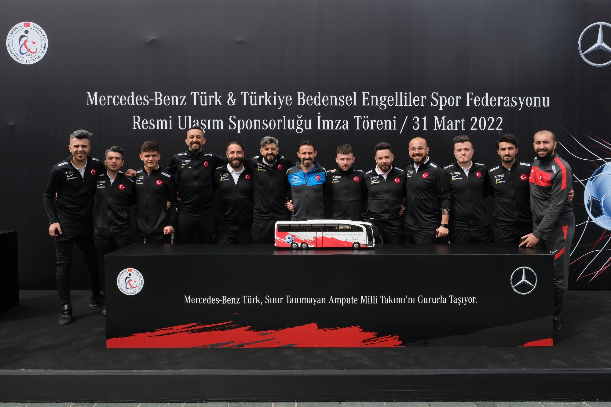 Mercedes-Benz Türk, Ampute Futbol Milli Takımı’nın sponsoru oldu