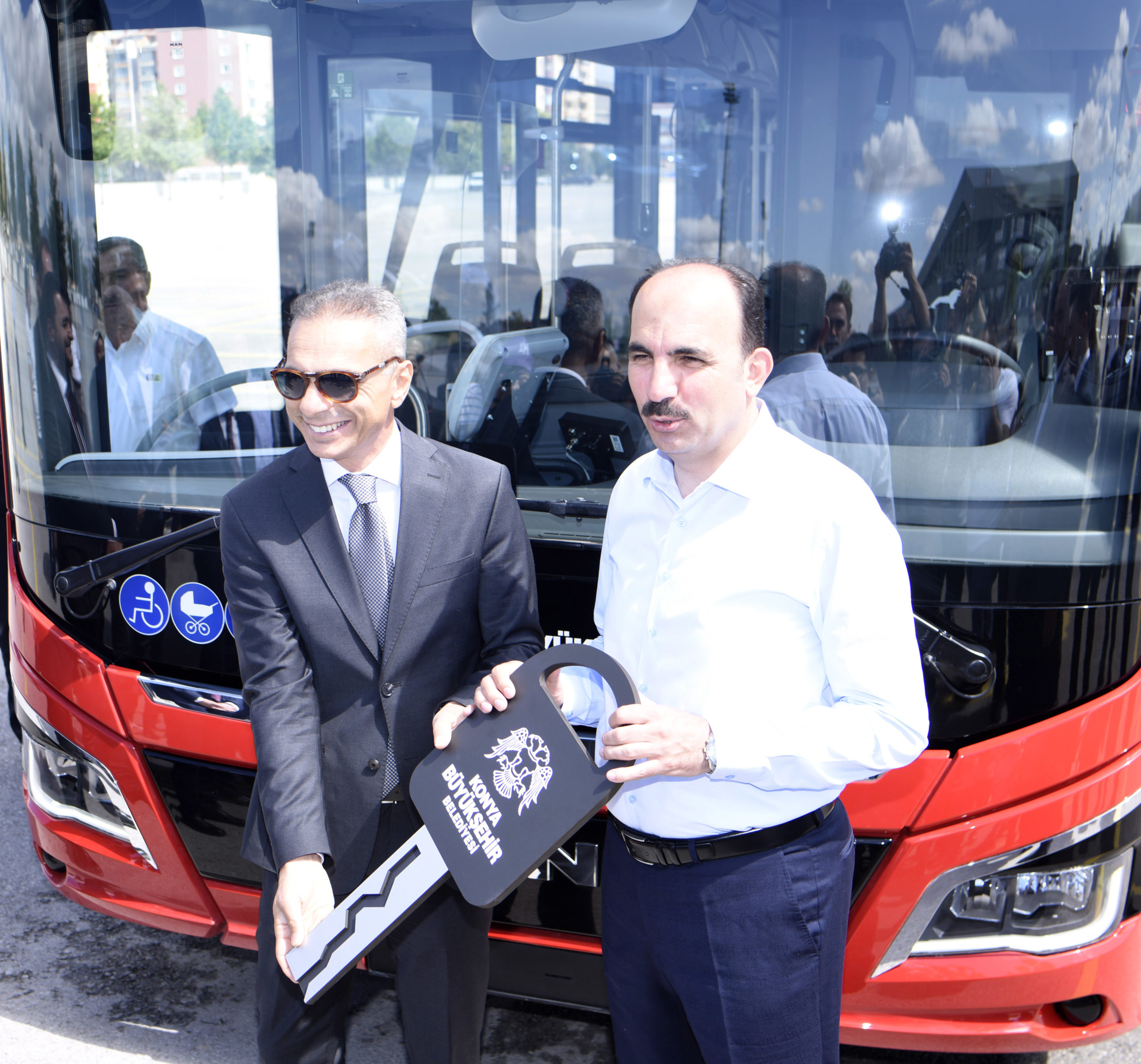 MAN, Konya Büyükşehir Belediyesi’ne 71 Otobüs Siparişinin İlk Bölümünü Teslim Etti