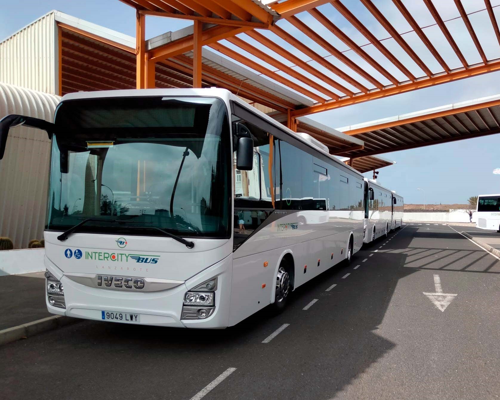 Kanarya Adaları’na IVECO otobüs