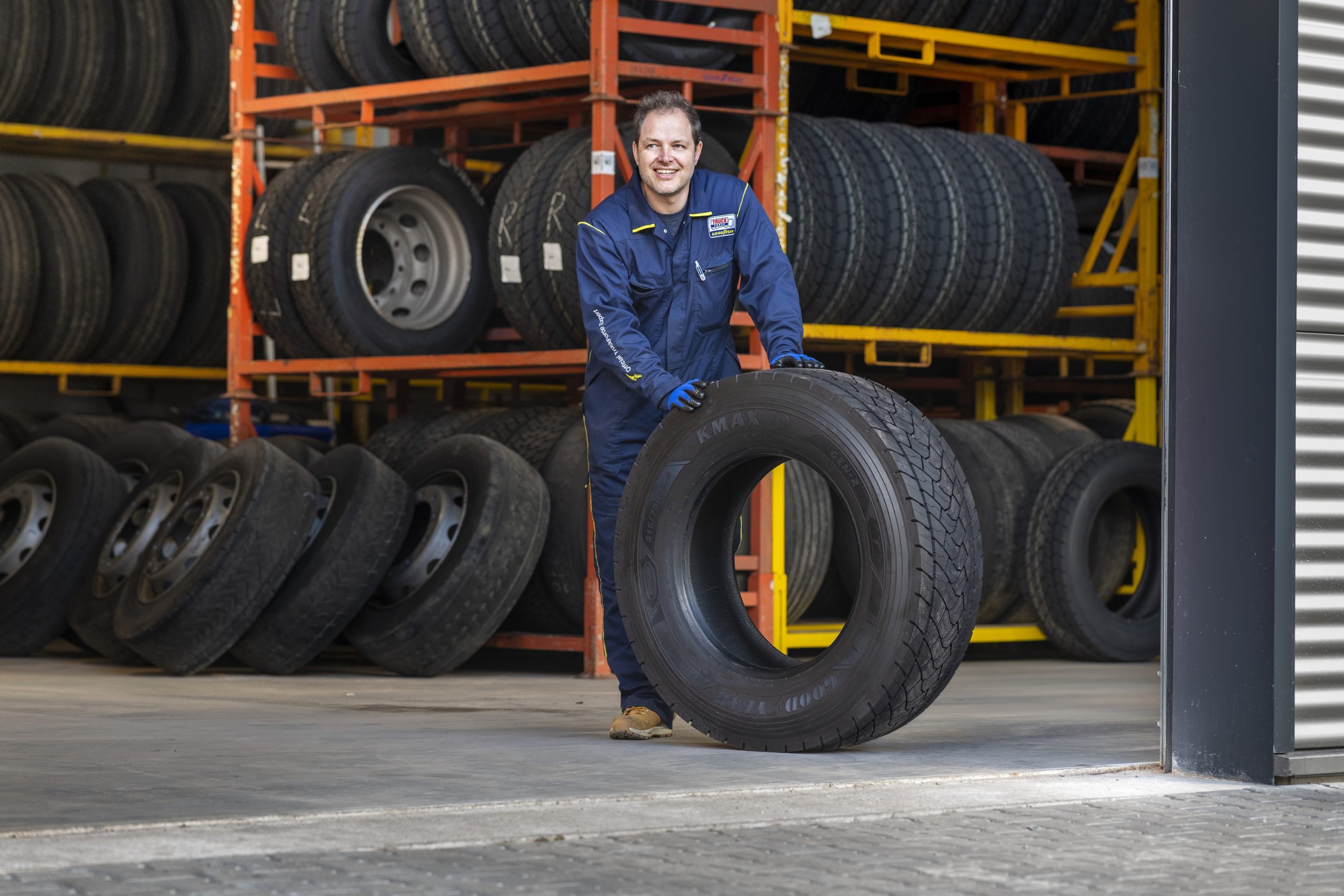 Goodyear, taşımacılık sektörü için lastikte kaplama uygulamasına dikkat çekiyor