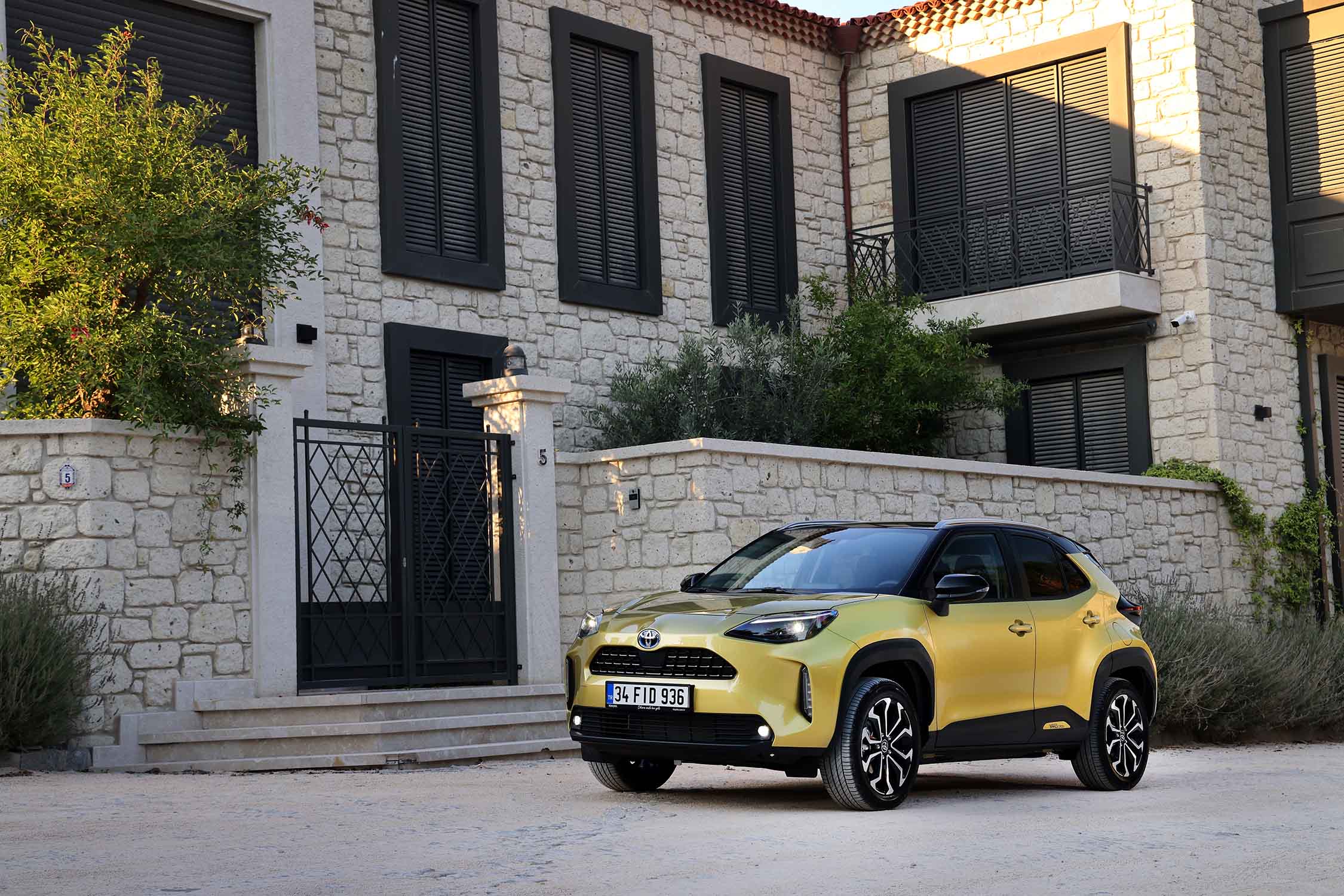 Toyota’nın Şehirli SUV’u Yaris Cross Türkiye’de