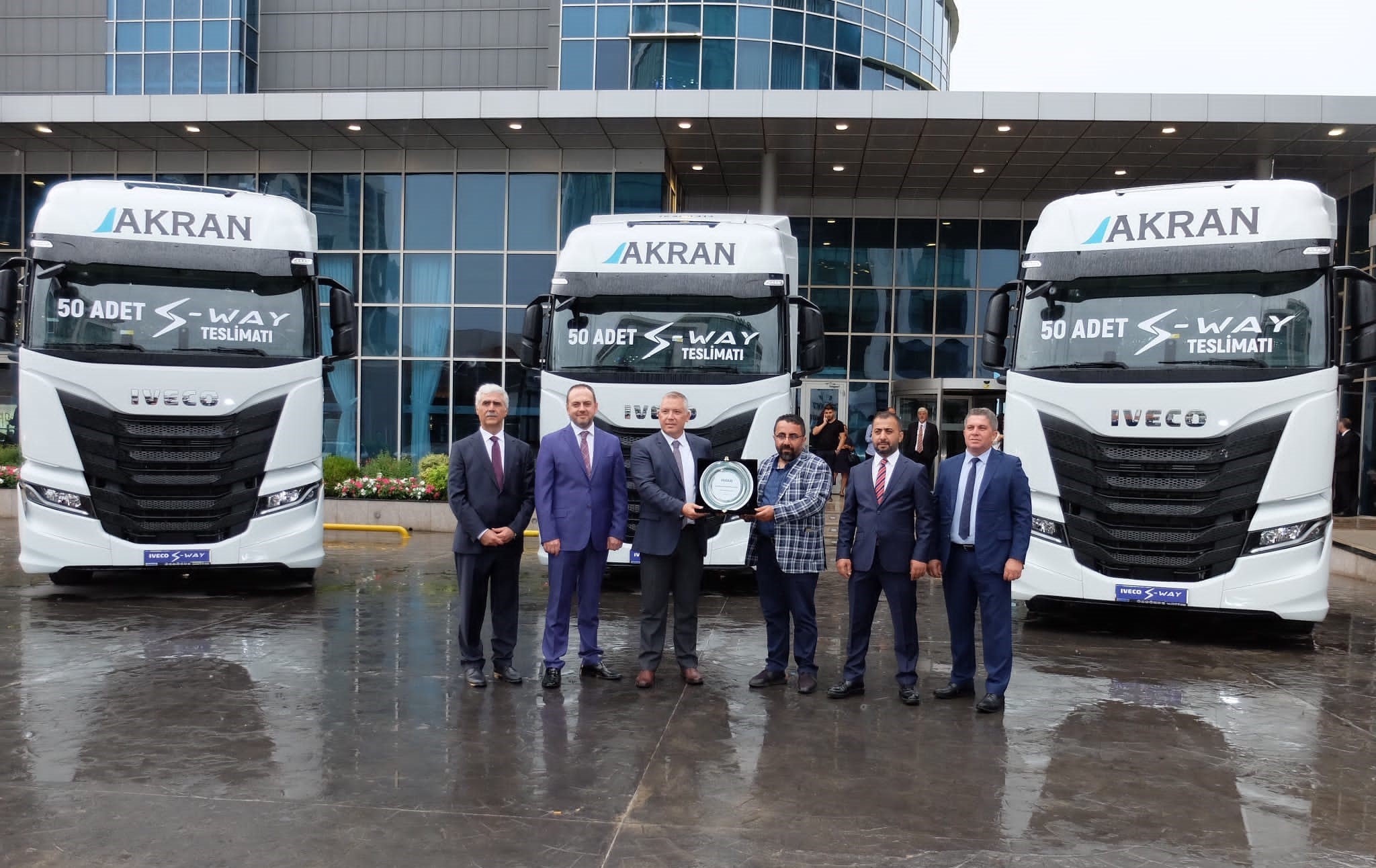 IVECO’dan AKRAN’a S WAY çekici